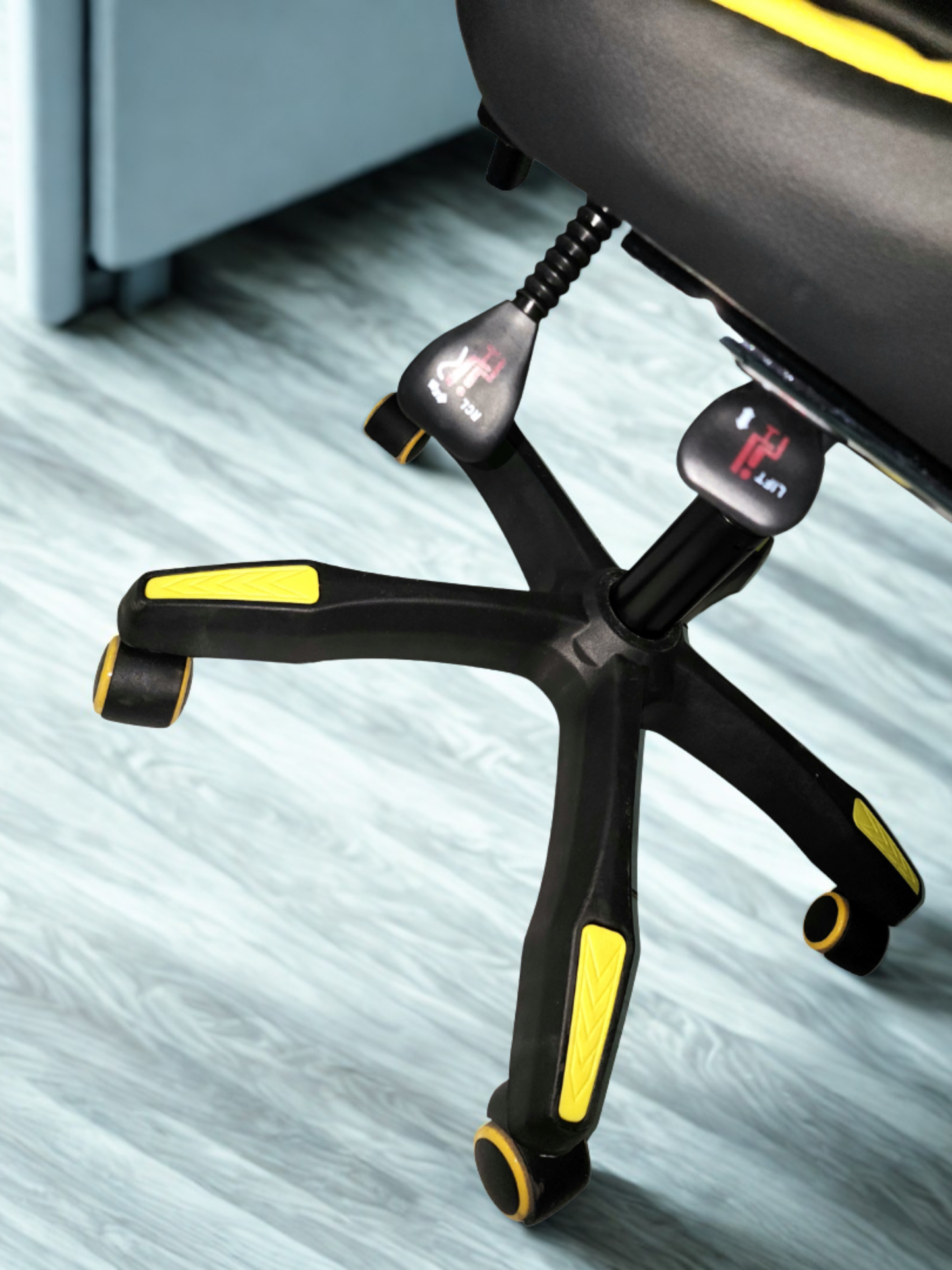 Silla Gamer de Primera Generación Amarilla y Negro (Entrega en 1 a 3 días hábiles)